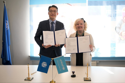 НҮБ-ын Хүүхдийн сантай хүний папиллома вирус болон хеликобактерийн халдвараас урьдчилан сэргийлэх чиглэлээр хамтран ажиллана